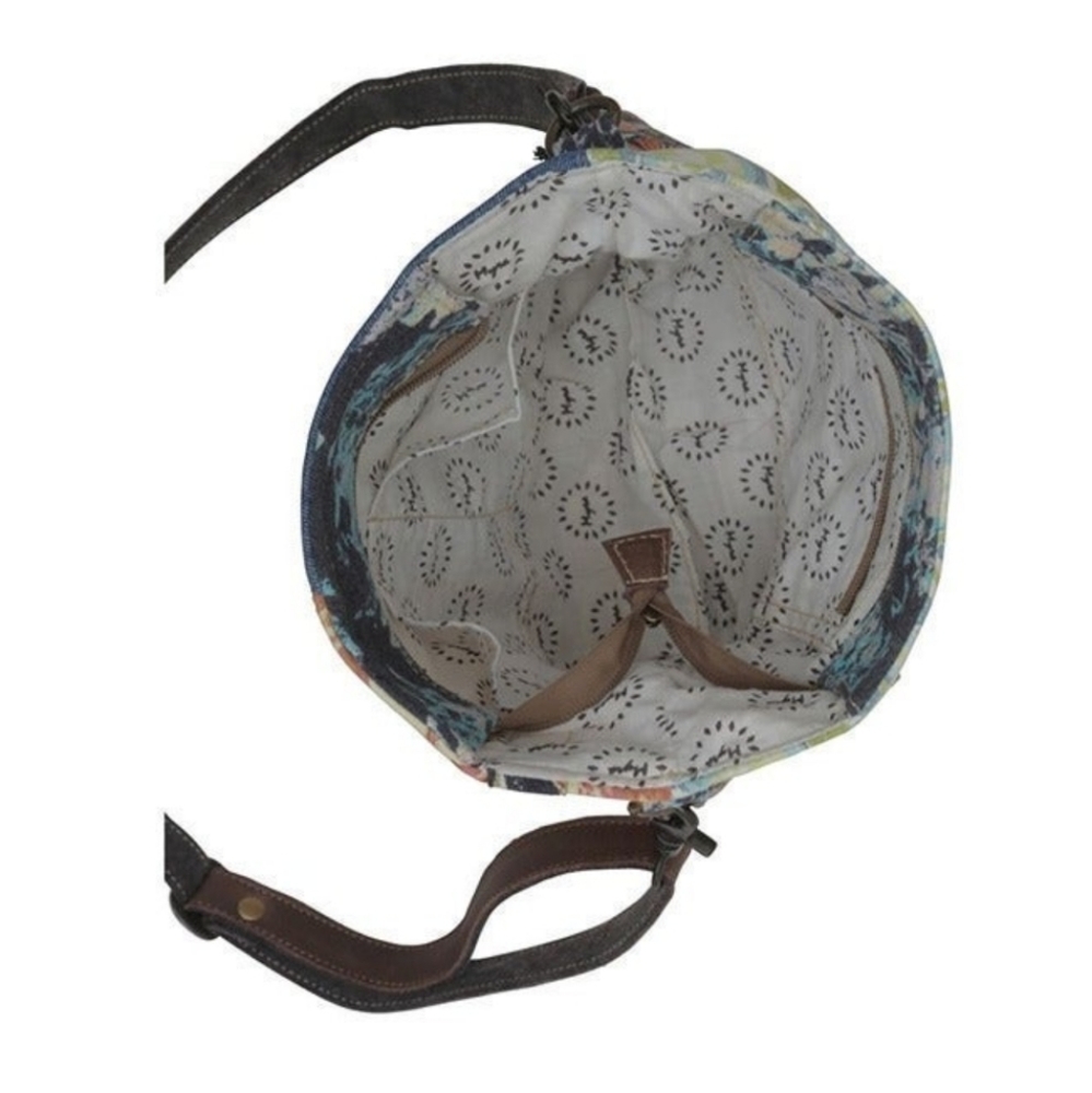 NWT Myra Shoulder Bag - Picture 4 of 7